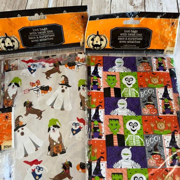 Halloween Party Supplies Lot Plastic Cups Loot Treat Candy Table Cover Bags NWT - Picture 4 of 6